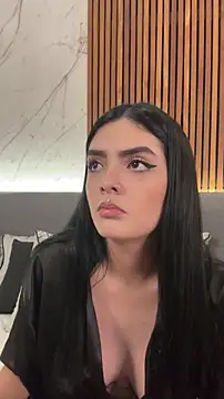 AliceRitter Adlı Modelin Canlı XXX Sohbeti