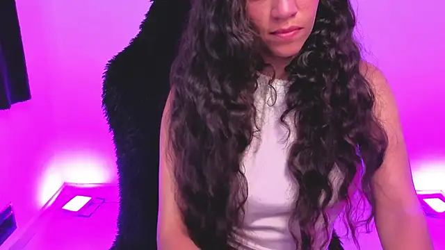 daniela_rivasthl Adlı Modelin Canlı XXX Sohbeti