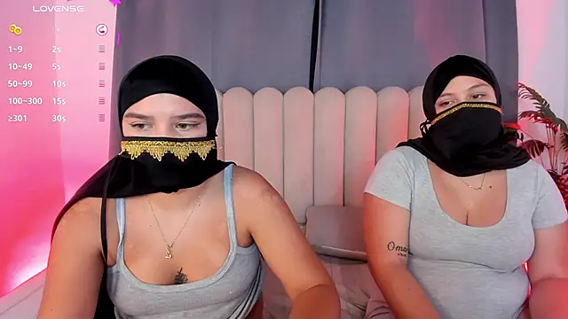 Chat +18 de aziza_dalila02 ao vivo