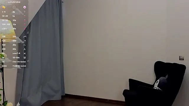 WICKEDEMBERのライブXXXチャット