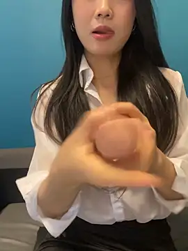 ZHJKS9988 – Live XXX-chat