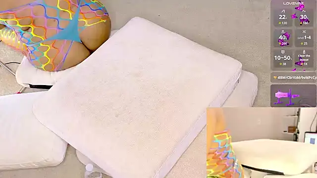 CarmenCash__ Adlı Modelin Canlı XXX Sohbeti