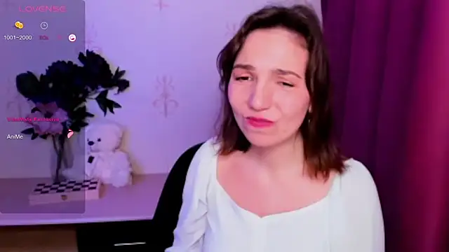 KindHazelHere_ Live XXX-chat