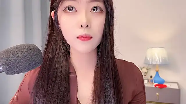 smalldaisy Chat XXX in diretta