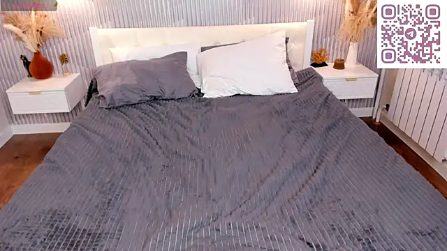 Živý XXX chat Crystal-Lace