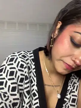 Chat XXX en directo de LilithMonette