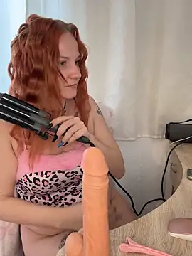 Fiebie_licious_ Webcam-Show