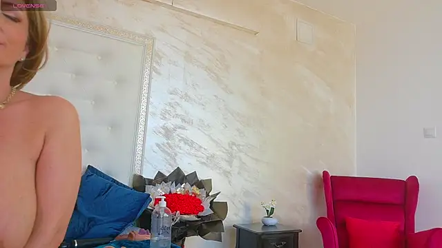 XXX chat uživo modela karissia