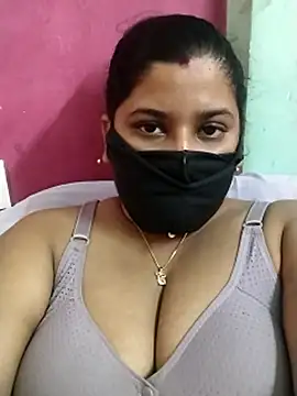 pinkisaha75 live XXX chat