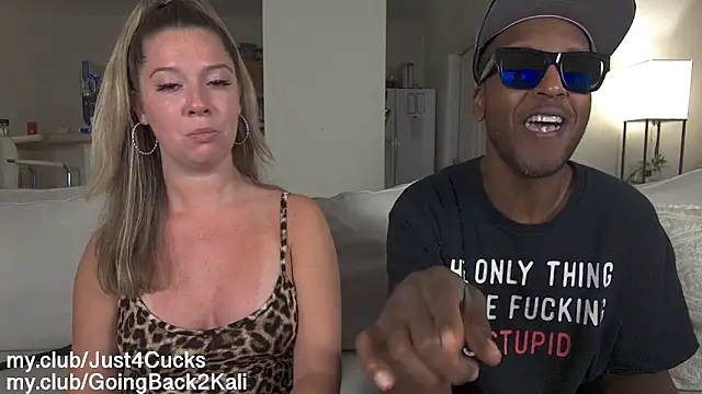 boomboomr00m webcam show