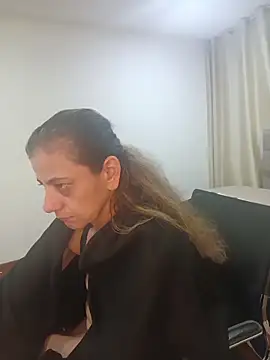 Czat XXX na żywo – sasi_luna