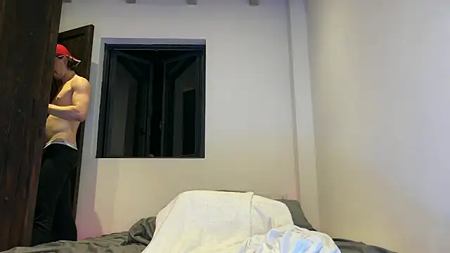 mcklister_kinky_feets: διαδικτυακό σόου στην κάμερα