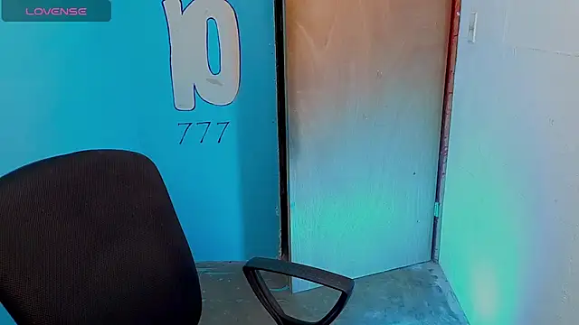 Živý XXX chat tanjiro_cute