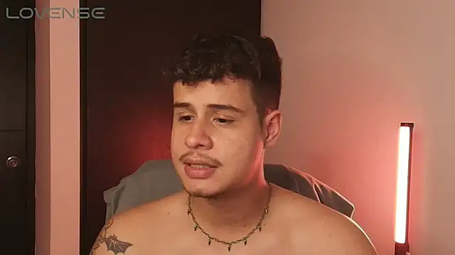 Chat +18 de BjornSteel ao vivo