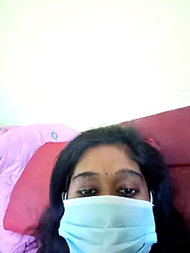 bannerjeesneha20 Adlı Modelin Canlı XXX Sohbeti