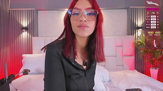 LunnaBlake Adlı Modelin Canlı XXX Sohbeti