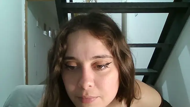 PutaYasmim's Live XXX Chat