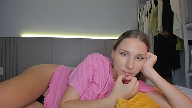 SofiClimbing Webcamshow