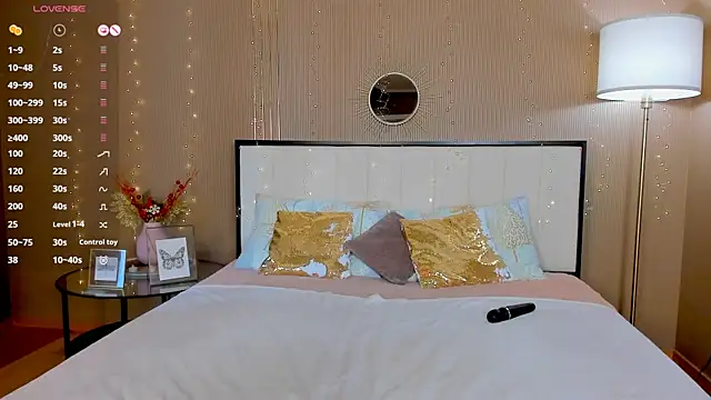 bellatipn Live XXX chat