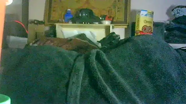 GUAPAN3S3_FIR3 – Kamerová šou