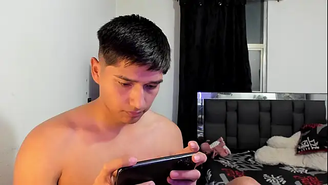 mateo-Espositoのウェブカメラショー