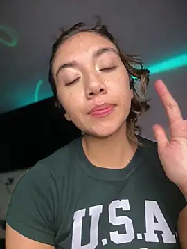 Živý XXX chat Iris_lee