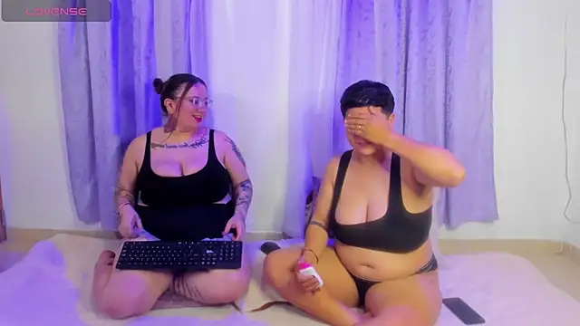 Chat XXX Live MiaYMolly