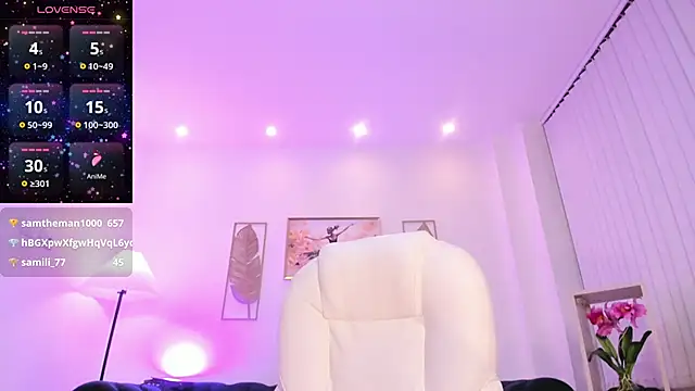 miavegas1's Live XXX Chat