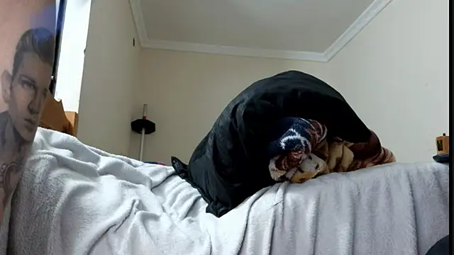 aik_blac93 Live XXX-Chat