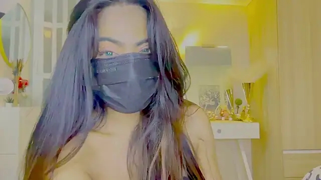 Monalisa_Don লাইভ XXX চ্যাট