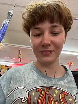 IceMur লাইভ XXX চ্যাট