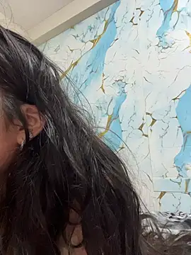 Chat XXX en directo de Minico25