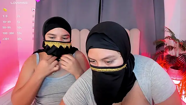 Вебкам-шоу aziza_dalila02