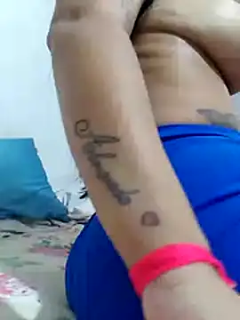 Show de danilyns na webcam