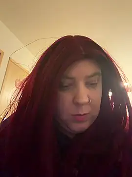 Sexy_Little_SlutAriel: онлайн-секс-чат