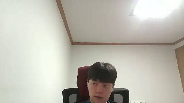 dhwisydy 在線直播表演