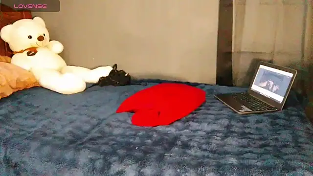 twosex8 Adlı Modelin Canlı XXX Sohbeti