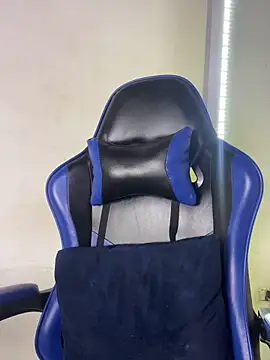 Maddie_7 Adlı Modelin Canlı XXX Sohbeti