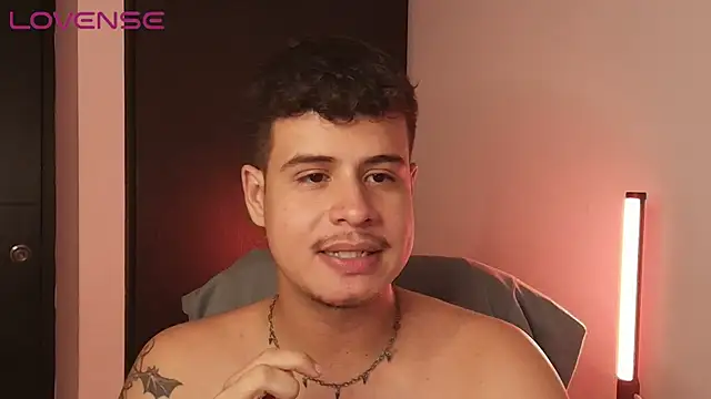 BjornSteel Pertunjukan Webcam