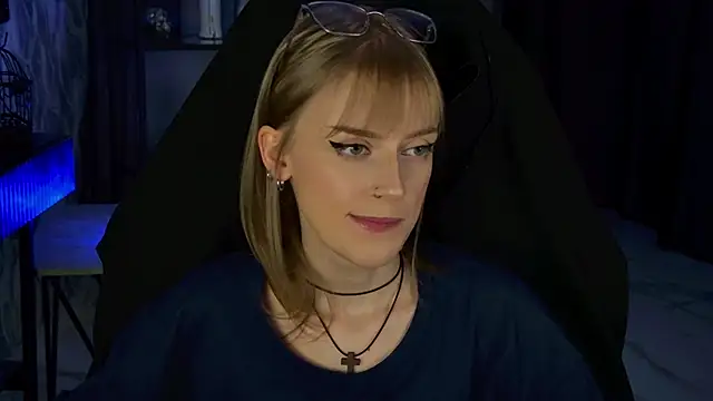 دردشة KiraMontoya الجنسية المباشرة