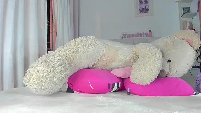 briitany_hot élő XXX-chatje