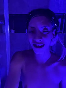 دردشة Lia_Valmont الجنسية المباشرة