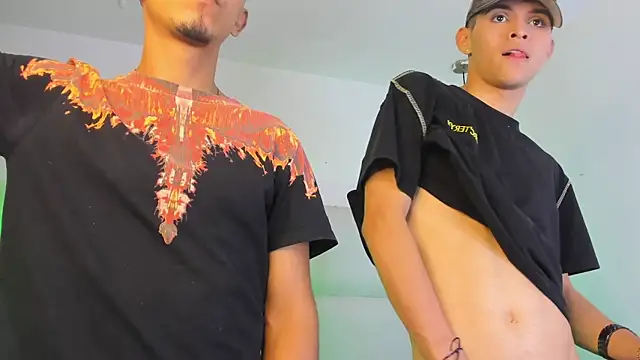 Chat +18 de your_d0ll1 ao vivo