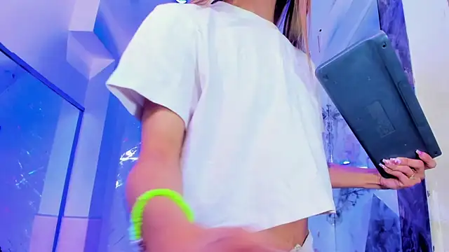 Isabella_stanford2's Live XXX Chat