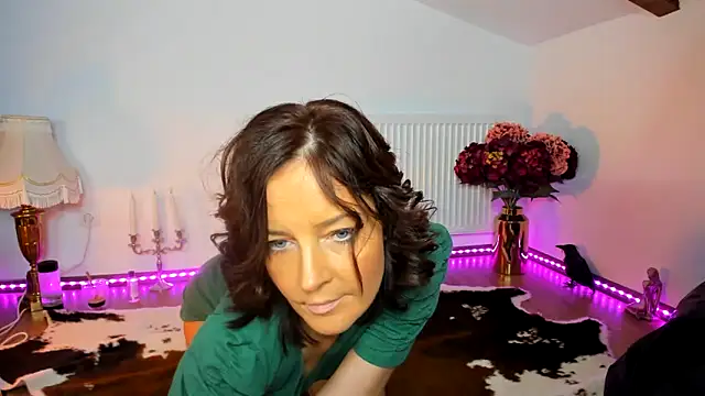 ViciousSiren live XXX chat