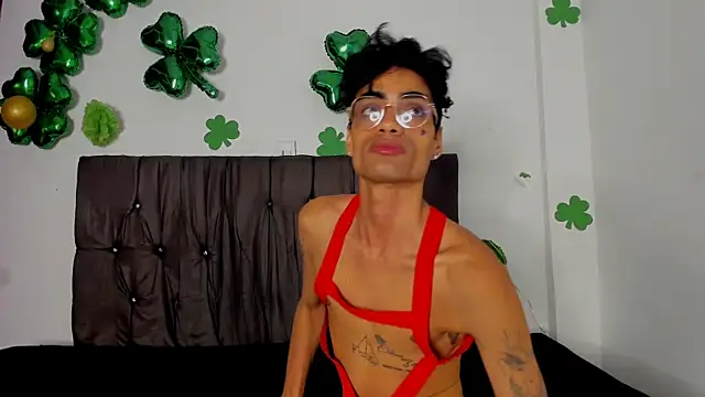 Chat +18 de Gay_Red_Room ao vivo