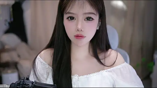 Онлайн чат XXX Cecily