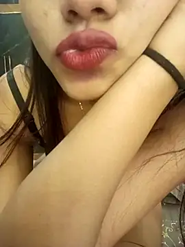 XXX chat uživo modela Bold_Quinn