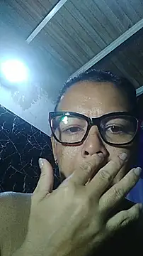 Chat XXX en directo de Xoticxenax