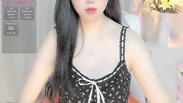 Sweet-Shuna live XXX chat